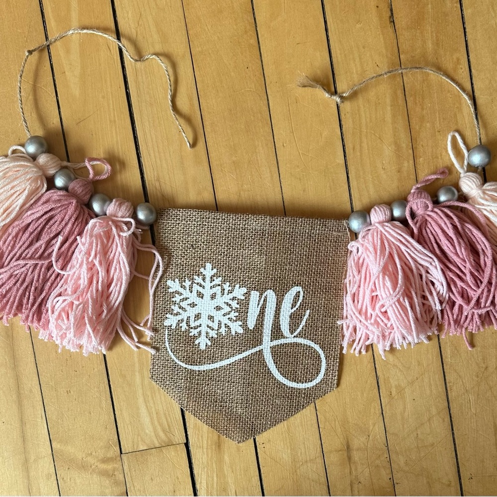 Winter ONEderland decorations for baby’s first birthday!